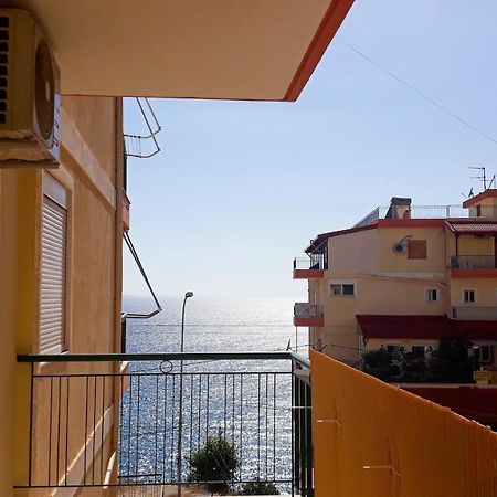 Hotel Sea Breeze Sarandë Eksteriør billede