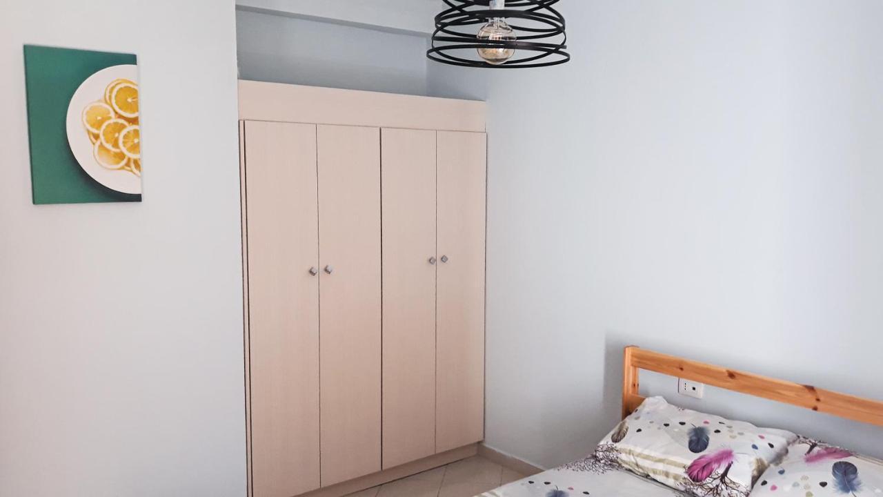 Hotel Sea Breeze Sarandë Eksteriør billede